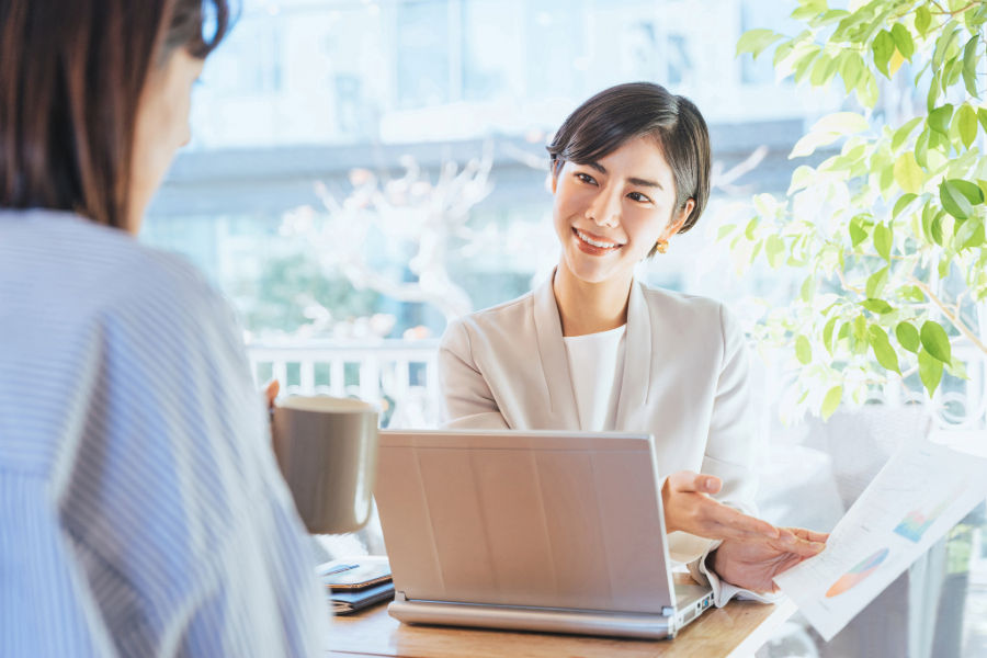 お部屋の写真や物件資料もオンラインで共有