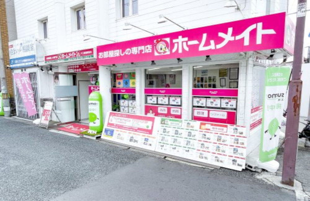 駅徒歩 1 分の好アクセス