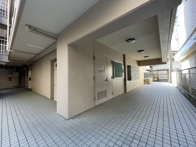 ロビー
