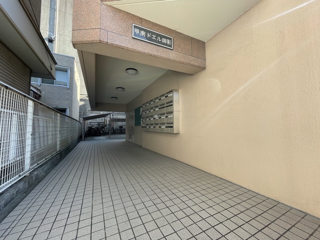 エントランス