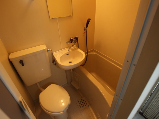 バス・シャワールーム