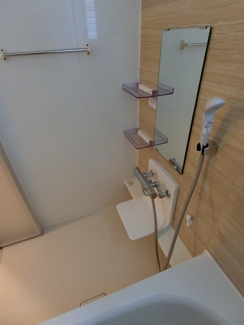 バス・シャワールーム