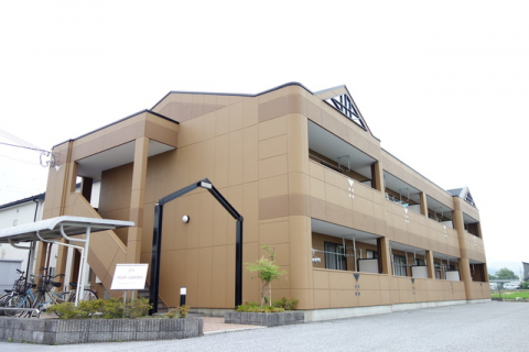 カウンターキッチンは開放感があり利便性の高い設備です。
