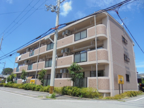 エアコン付きのお部屋で、夏も冬も快適な室温で過ごせます！