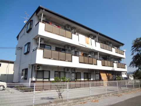 おうち時間を有意義に過ごしたいご家族にオススメの物件！！広さ十分の物件で様々な用途でお部屋をお使いいただけます◎