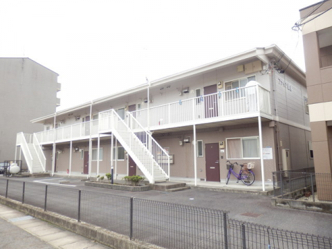 エアコン付きのお部屋で、夏も冬も快適な室温で過ごせます！