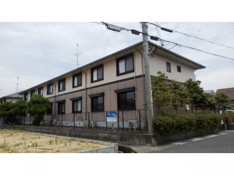 エアコン付きのお部屋で、夏も冬も快適な室温で過ごせます！