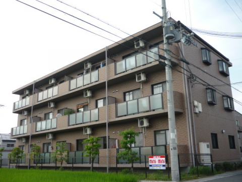エアコン付きのお部屋で、夏も冬も快適な室温で過ごせます！