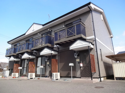 まるで一戸建てのような広々としたメゾネットタイプの物件です。