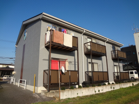 お風呂にゆっくり浸かりたい方、空間を別々に分けたい方にオススメなバス・トイレ別物件です♪