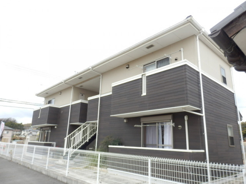 エアコン付きのお部屋！夏の暑さも、冬の寒い日でもオールシーズン大活躍です◎