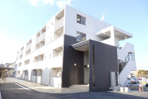 あなたの暮らしを守るオートロック付き物件♪