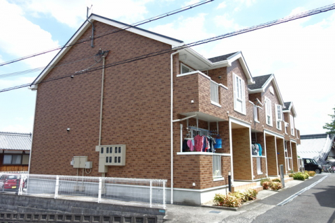 エアコン付きのお部屋で、夏も冬も快適な室温で過ごせます！