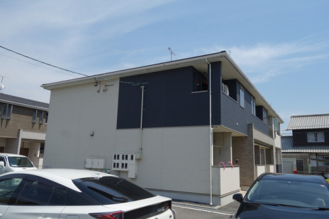 ロフトは収納スペースとしても活用できるので便利です。