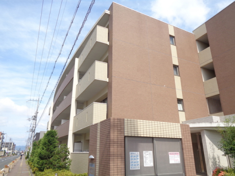 人気のオートロック付き物件です！