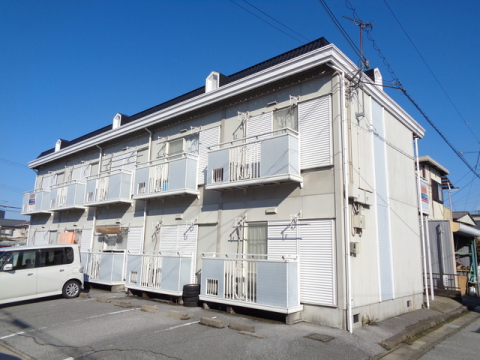 エアコン付きのお部屋で、夏も冬も快適な室温で過ごせます！