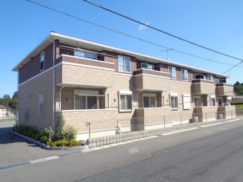カウンターキッチンは開放感があり利便性の高い設備です。