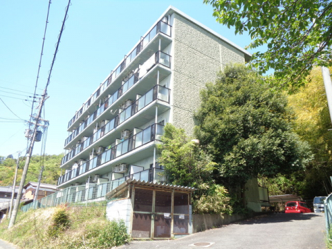 エアコン付きのお部屋で、夏も冬も快適な室温で過ごせます！