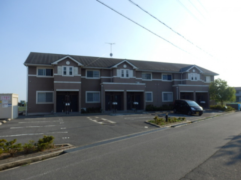 近隣に保育園や小学校があり、子育て世帯様におススメ！