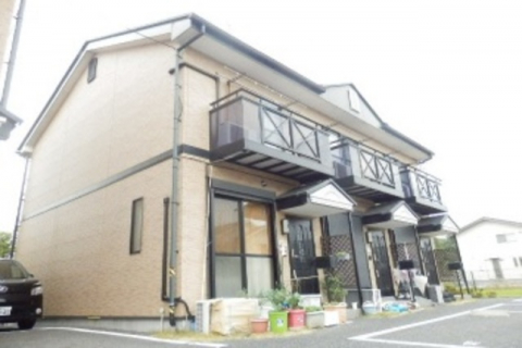 まるで一戸建てのような広々としたメゾネットタイプの物件です。