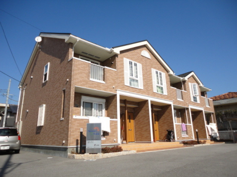 モニターホン付きのお部屋です。お部屋から訪問者を確認できるので、セキュリティ面はもちろん、知らない人やセールスに対応する必要もありません。