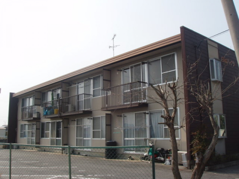 人気の角部屋、エアコン付きの３Kのお部屋です！